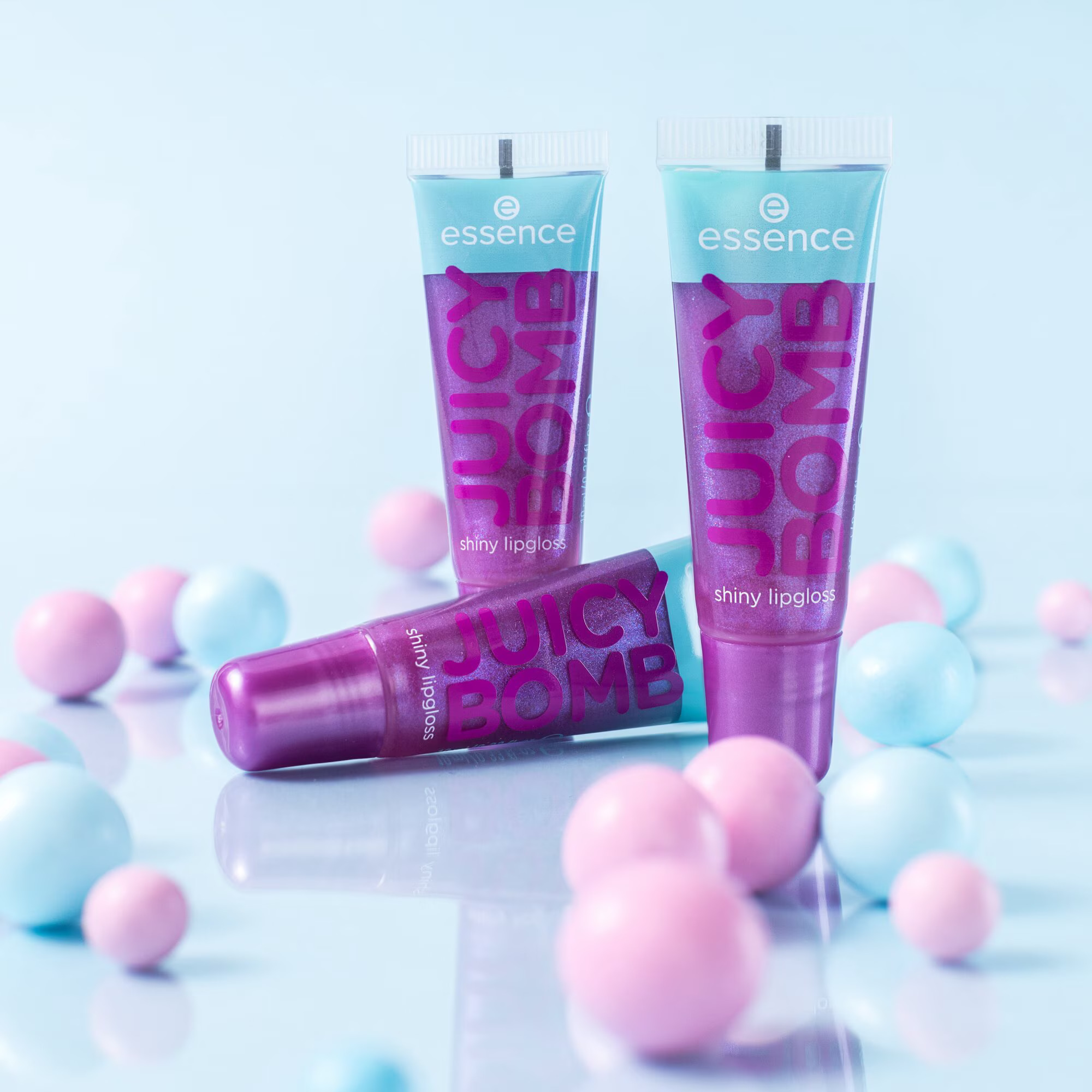 Essence Juicy Bomb Shiny Lip Gloss |105 Bouncy Bubblegum - Image 6